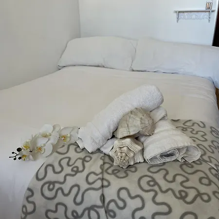 El Barco, Siente La Brisa Del Mediterraneo *